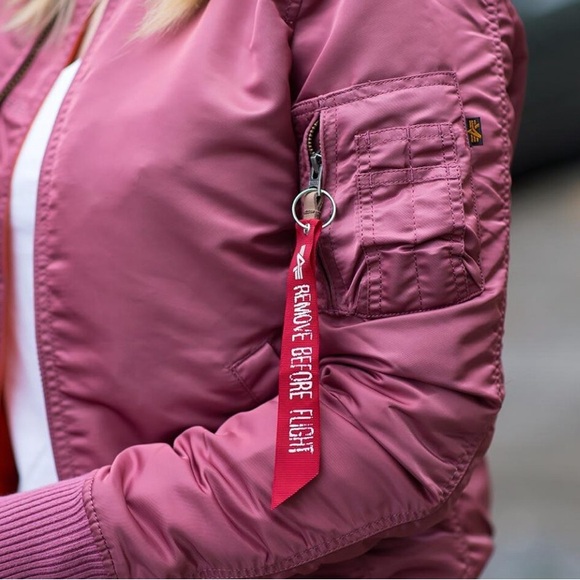 Alpha Industries MA1 59 Bomber Jacket in Dusty Pink - Picture 4 of 8